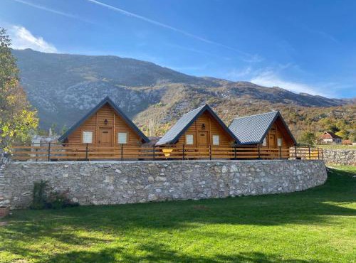 Etno Lug - Village