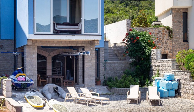 Family villa is located right on the Adriatic Sea of the Tivat Bay