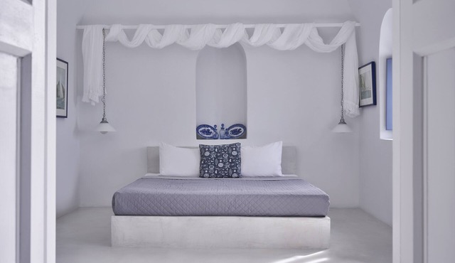Fava Eco Suites - Honeymoon Suite with Outdoor Private Jetted Tub