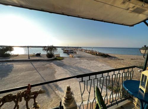 Fenia's Beachfront House in Skala Kallirachis