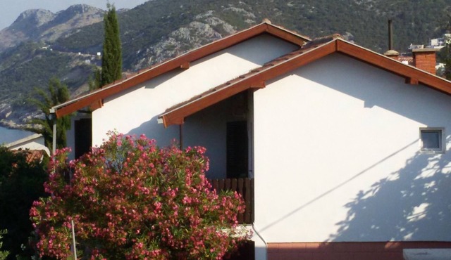 Ferienhaus mit Meeresblick
