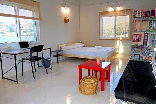 Figs & Grapes * Cosy small house * Marmari * South Evia in Marmari