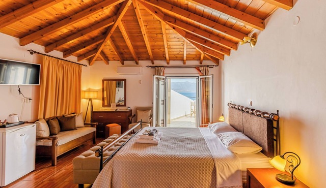 Filoxenia Hotel in Monemvasia