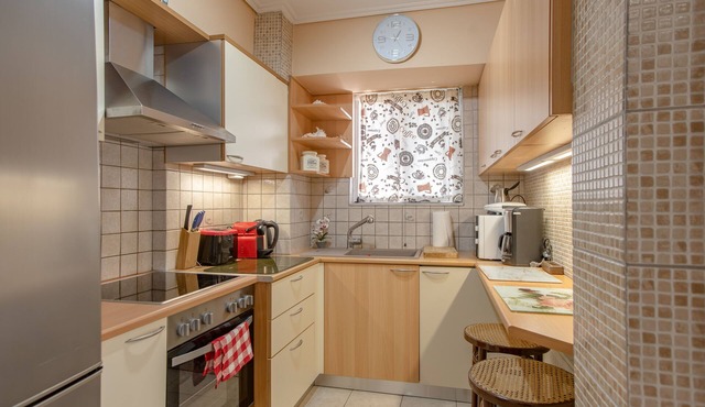 Flat w. Parking next to Flisvos Marina & SNFCC