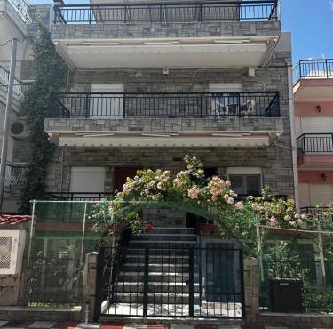 Flogita Family Maisonette Near The Sea