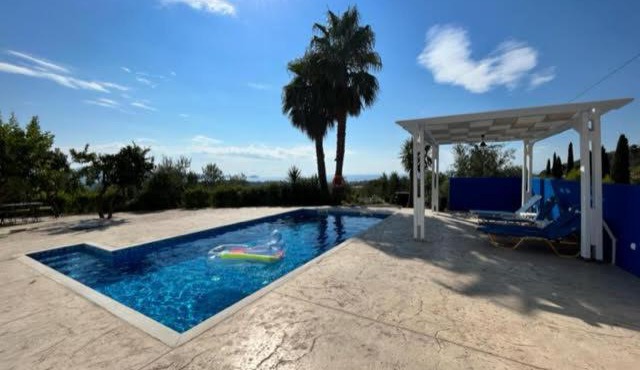 Floribella Villa in Lithakia