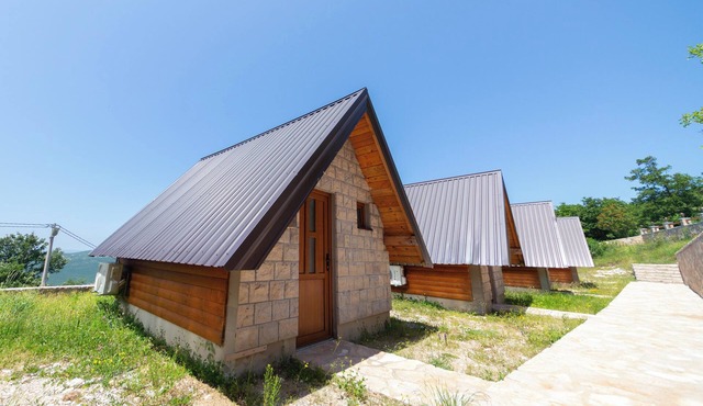 Fresh Cabin for 2ppl in a Natural Setting