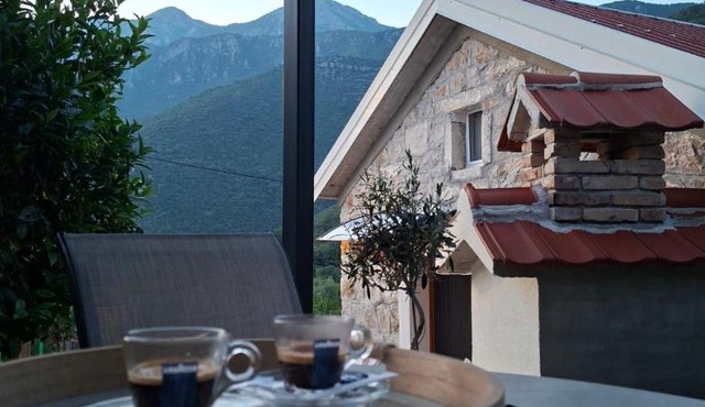 Gallery Stone House in Herceg-Novi