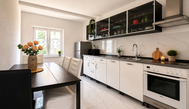 Garden Retreat 4-Bedroom Budva