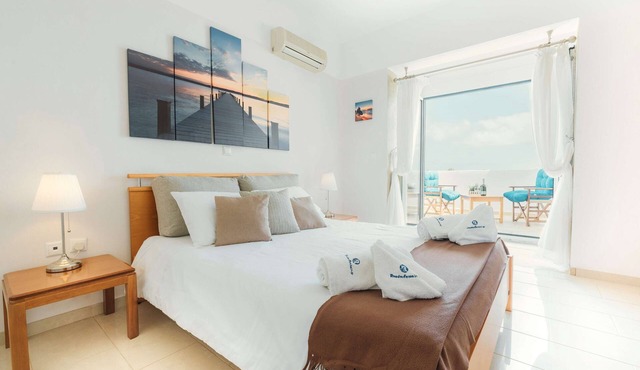 Gennadi Dreams Holiday Villa
