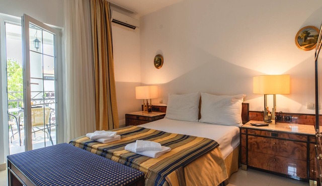 GH Leonardo - Triple Room with Balcony