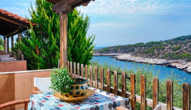 Giola Bungalows Sirines in Astris