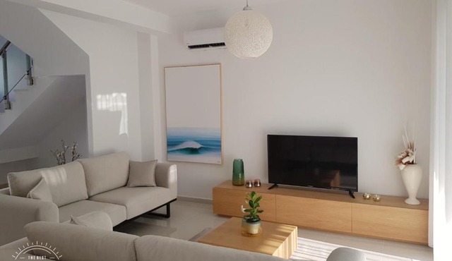 Gjiri i Lalzit - Vila Savita - Perla Resort