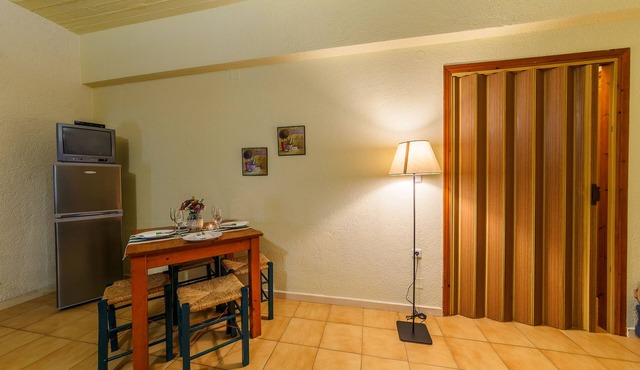 Grekis hotel & Apartments