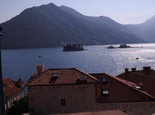 Gudelj Apartments in Perast
