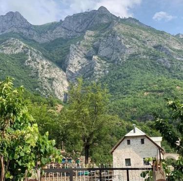 Guesthouse Lekaj