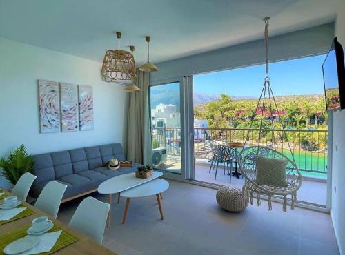 Harbour lights by Smaris Collection in Sisi