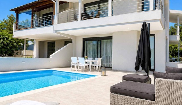 Heaven Horizon Villa - Ethereal and Blissful Gem