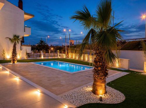 Heaven Pool Apartment in Nea Peramos