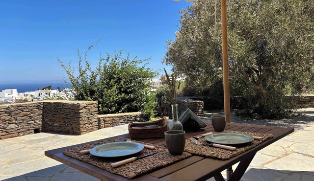 #HH11 Guestroom for two in Katavati