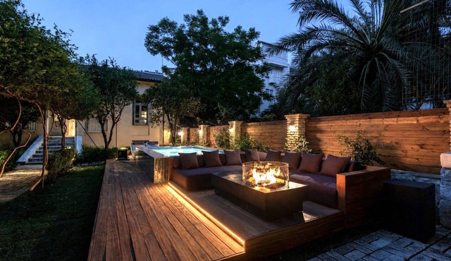 Historical Palace Overlooking Acropolis with Pool in Athens