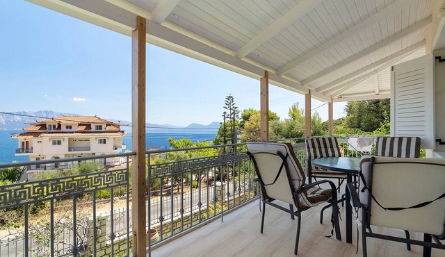 Holiday Home 'Evans Terrace Suite' in Nikiana