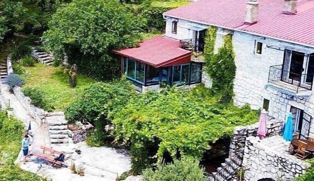 Holiday house Budva for 1 - 4 persons with 2 bedrooms - Holiday home