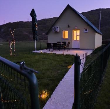 Home Delic Komarnica