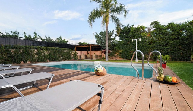 Homerez - Luxury Villa in Kitsi with Private Pool in Kitsi