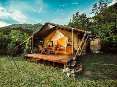 Hoopoe Glamping