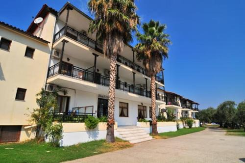 Hotel Coral in Skala Rachoniou