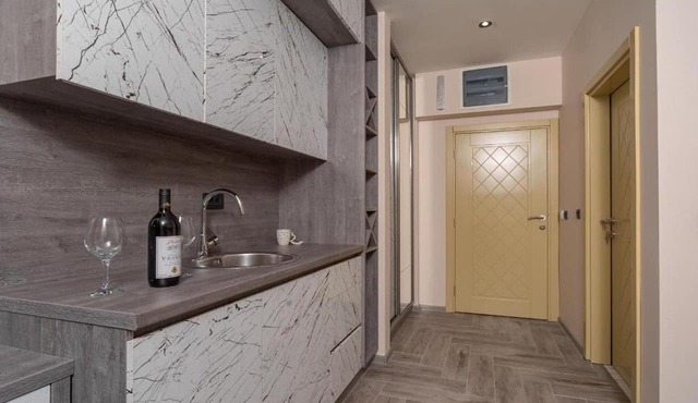 Hotel D'Iman - Triple Room with Sea View and Balcony (204) in Dobra voda