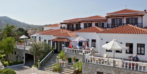 Hotel Dionyssos in Skopelos Town