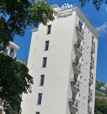 Hotel Kaligrosh