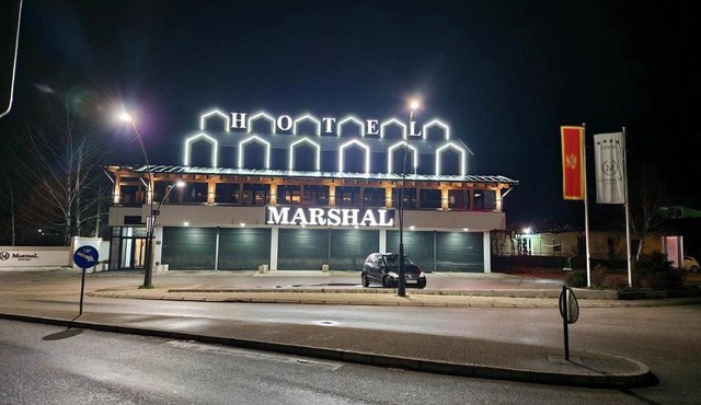Hotel Marshal