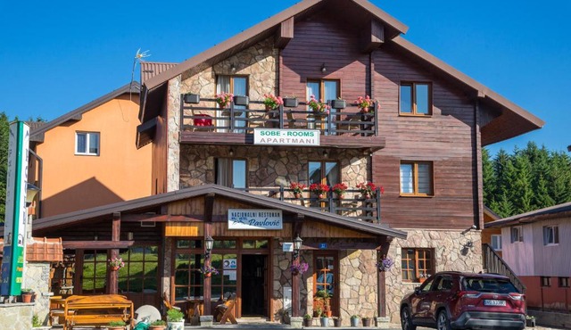 Hotel Pavlović