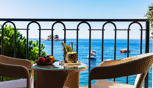 Hotel Riva by Aycon