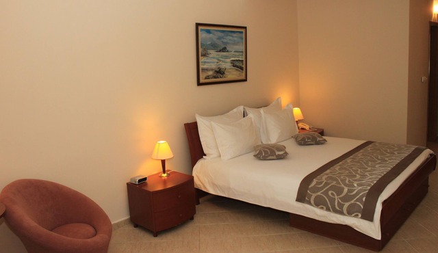 Hotel Romanov in Sveti Stefan