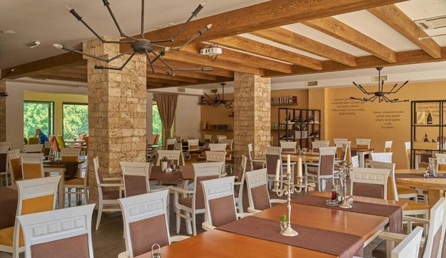 Hotel Serdar