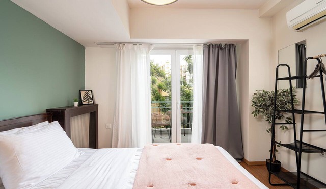 Houseloft Cosmopolitan Comfort