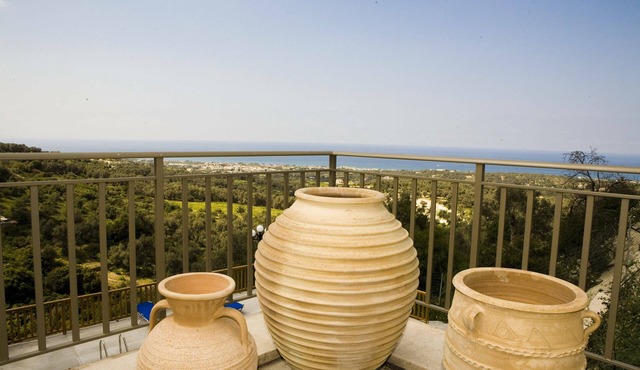 IGreat Escape villas suitability for family's - very clean friendly to all in Μαρούλας