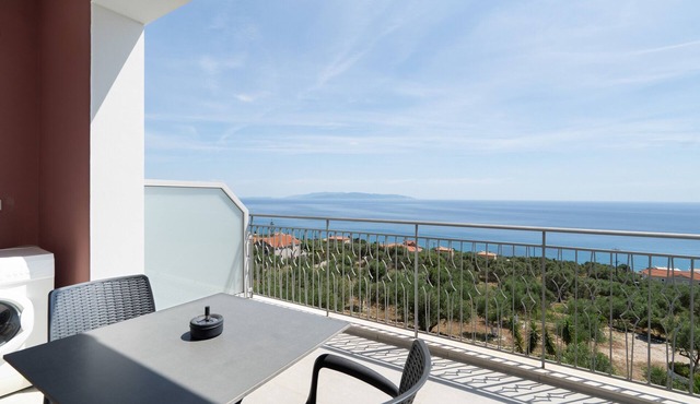 Intimate Sea View Studio for Two in Kefalonia in Vlachata