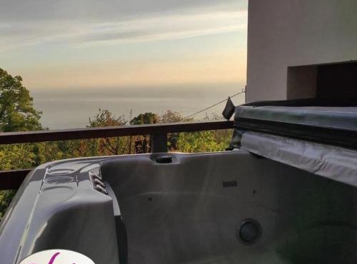 Iris Stone Villa with Jacuzzi in Tsagarada