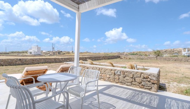 Jo&Co Mykonos Nature Suites N8