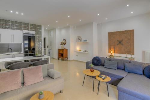 Kalafatis Downtown Apartment in Itea