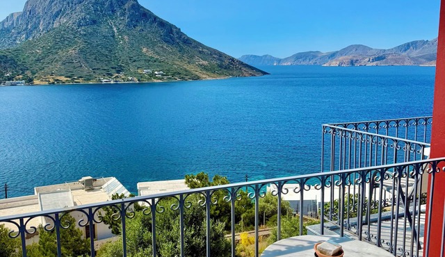 Kaloniki Rooms & Suites