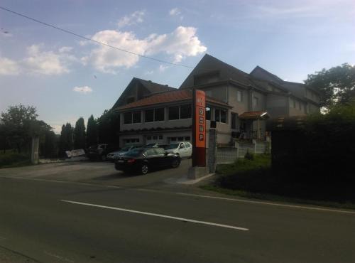 Karavan 123 in Raška