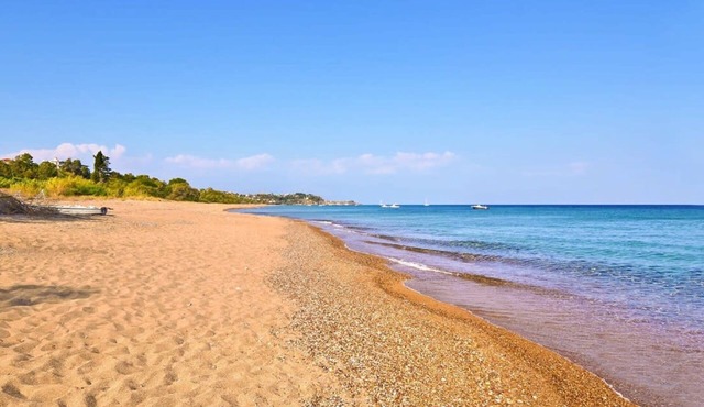 Koroni Seaview Retreat - Summer Escape Lodging