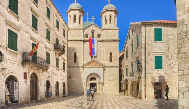 Kotor Old Town Charm Apartment - Two Bedroom Apt