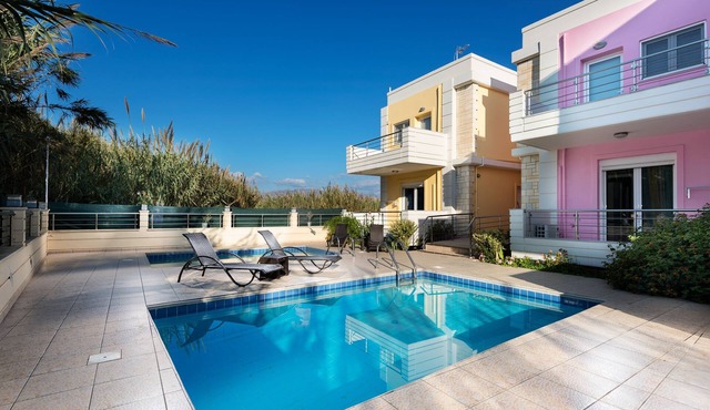 Kronos Villas in Platanias